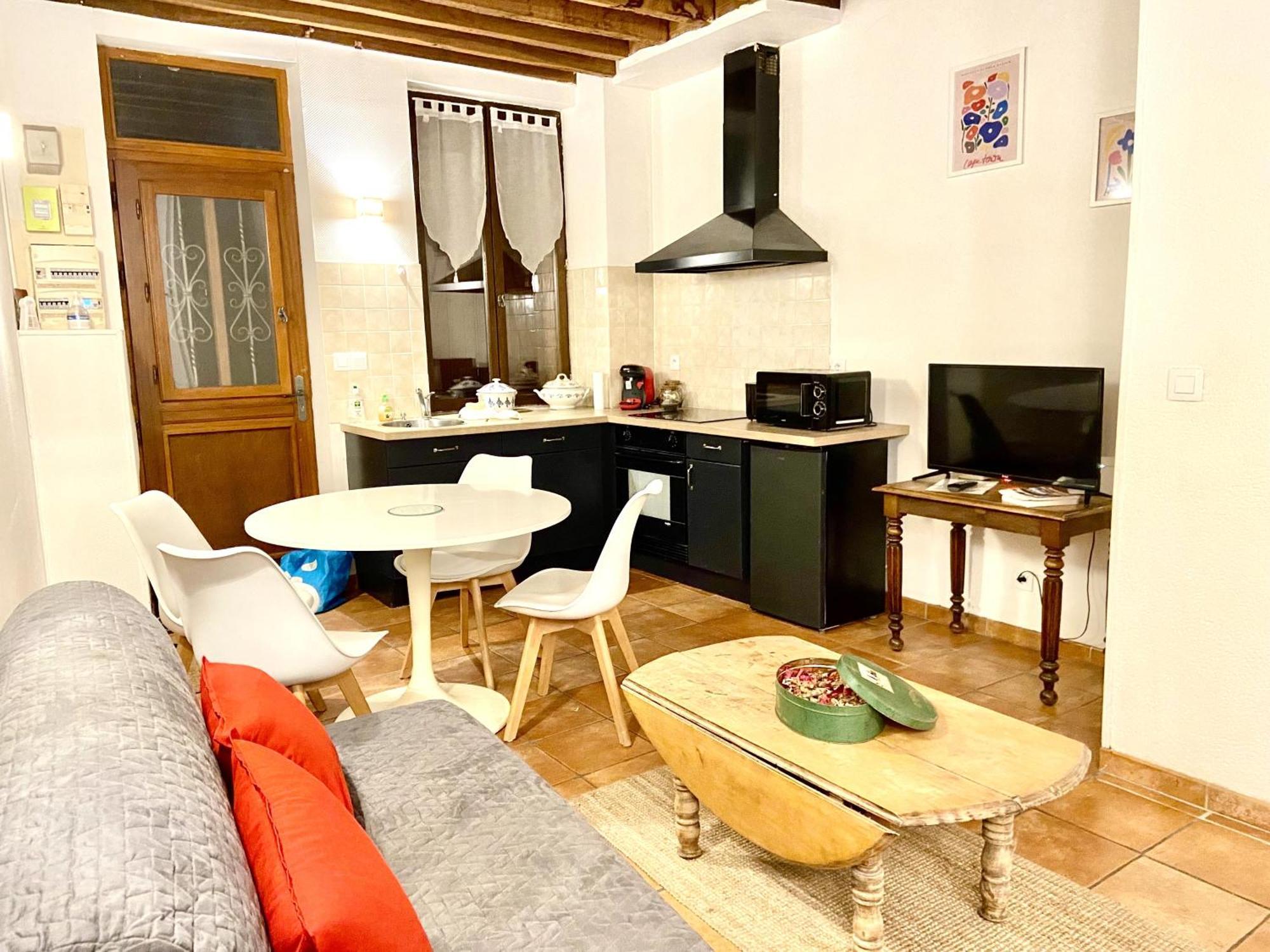 La Petite Maison Solognote Villa ลาแฟร์เต-แซงโตแบ็ง ภายนอก รูปภาพ